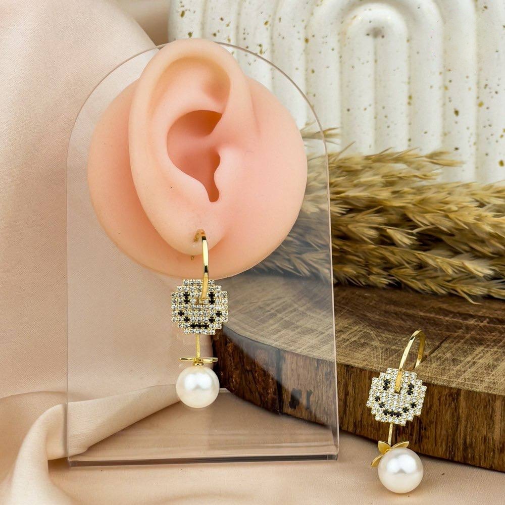 Gold Smiley Pearl Drop Earrings – Silver 925