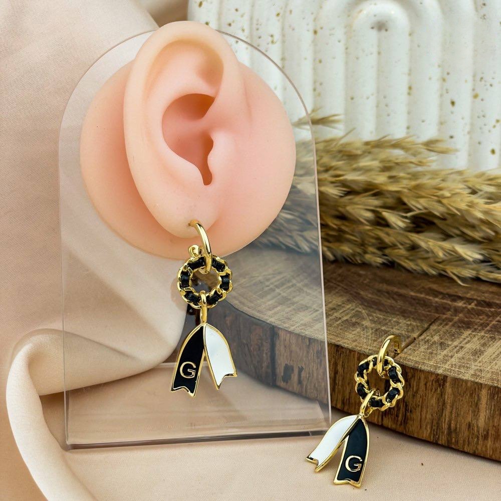 Ribbon Dual-Tone Earrings – Gold with White & Black Accents