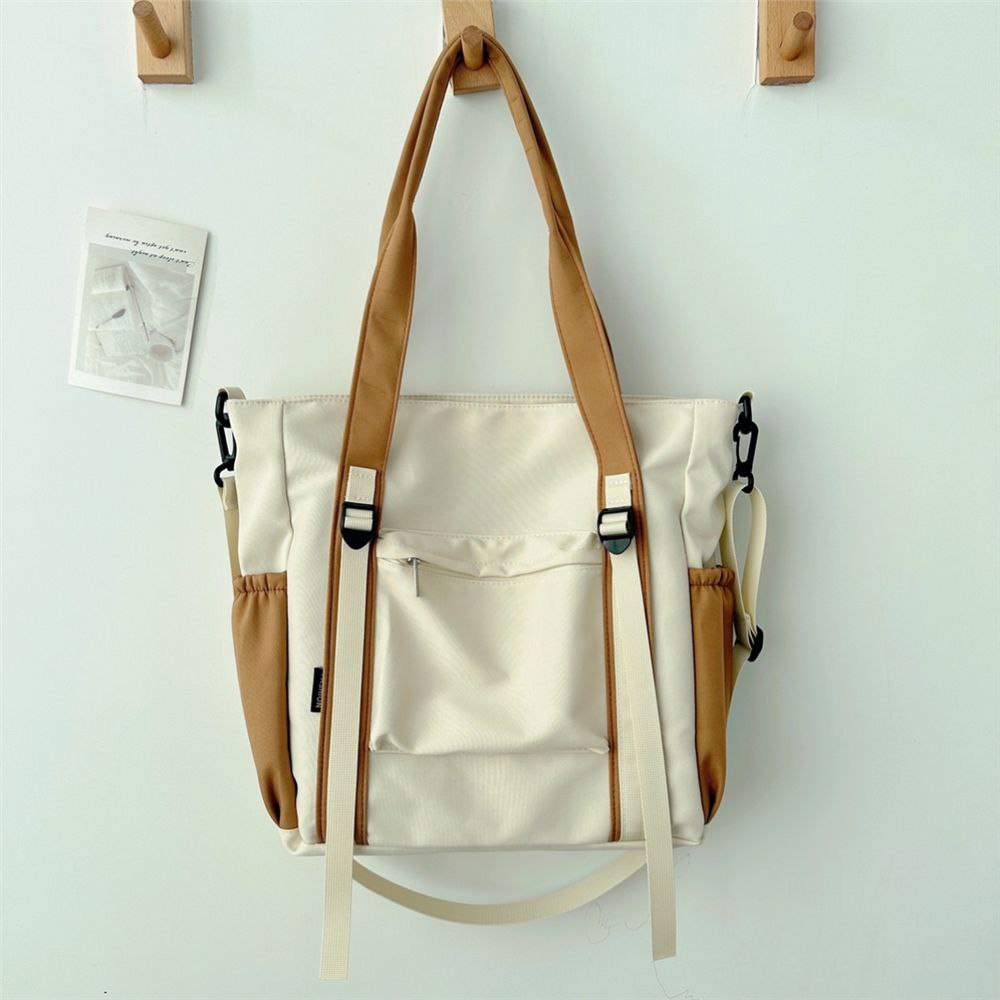 تصميم أنيق يناسب كل الإطلالات