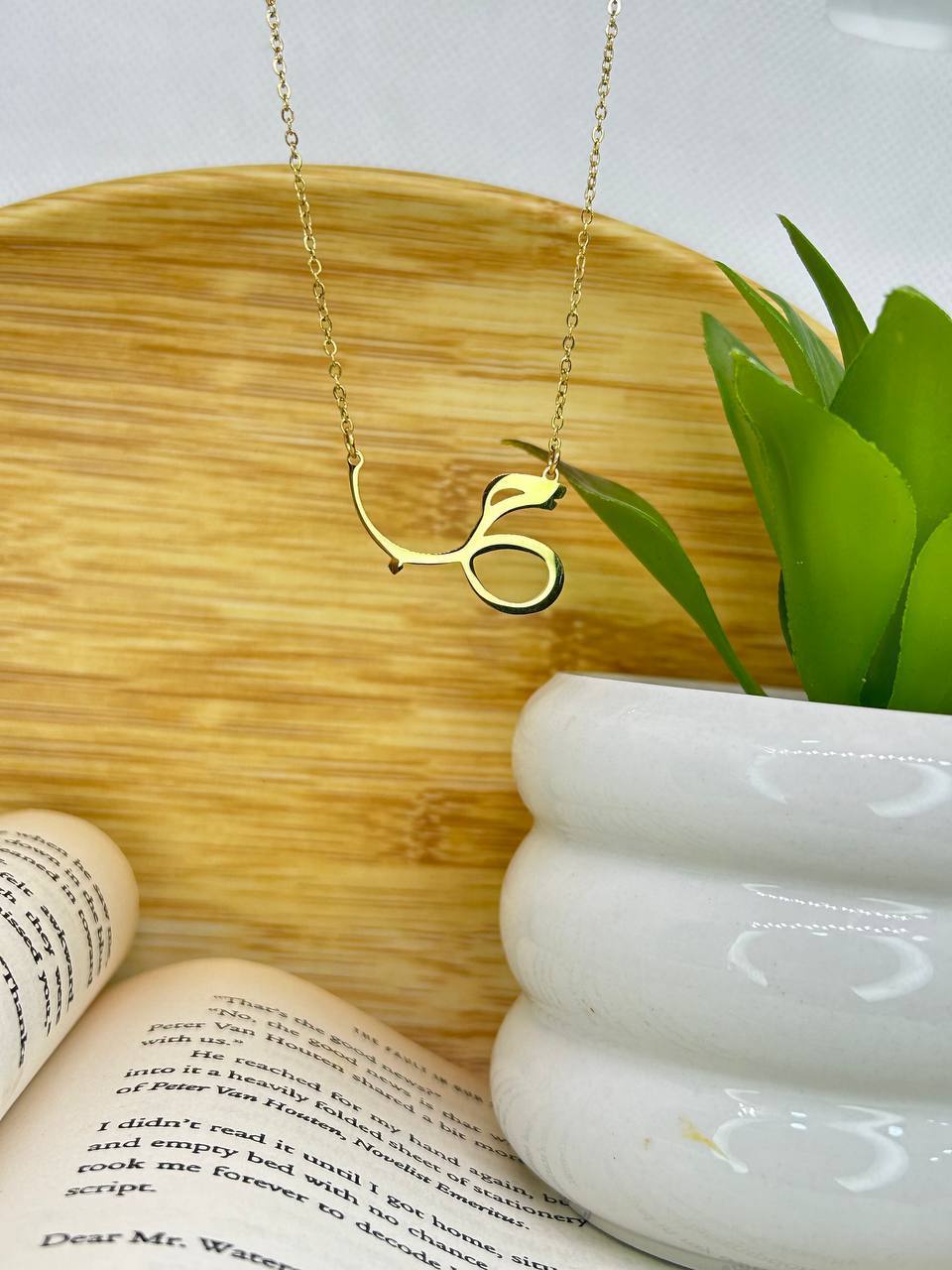 Hob Necklace