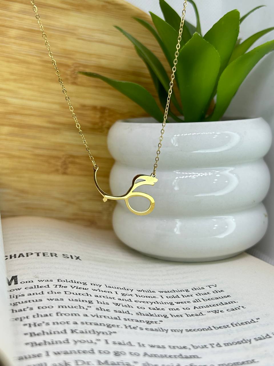 Hob Necklace