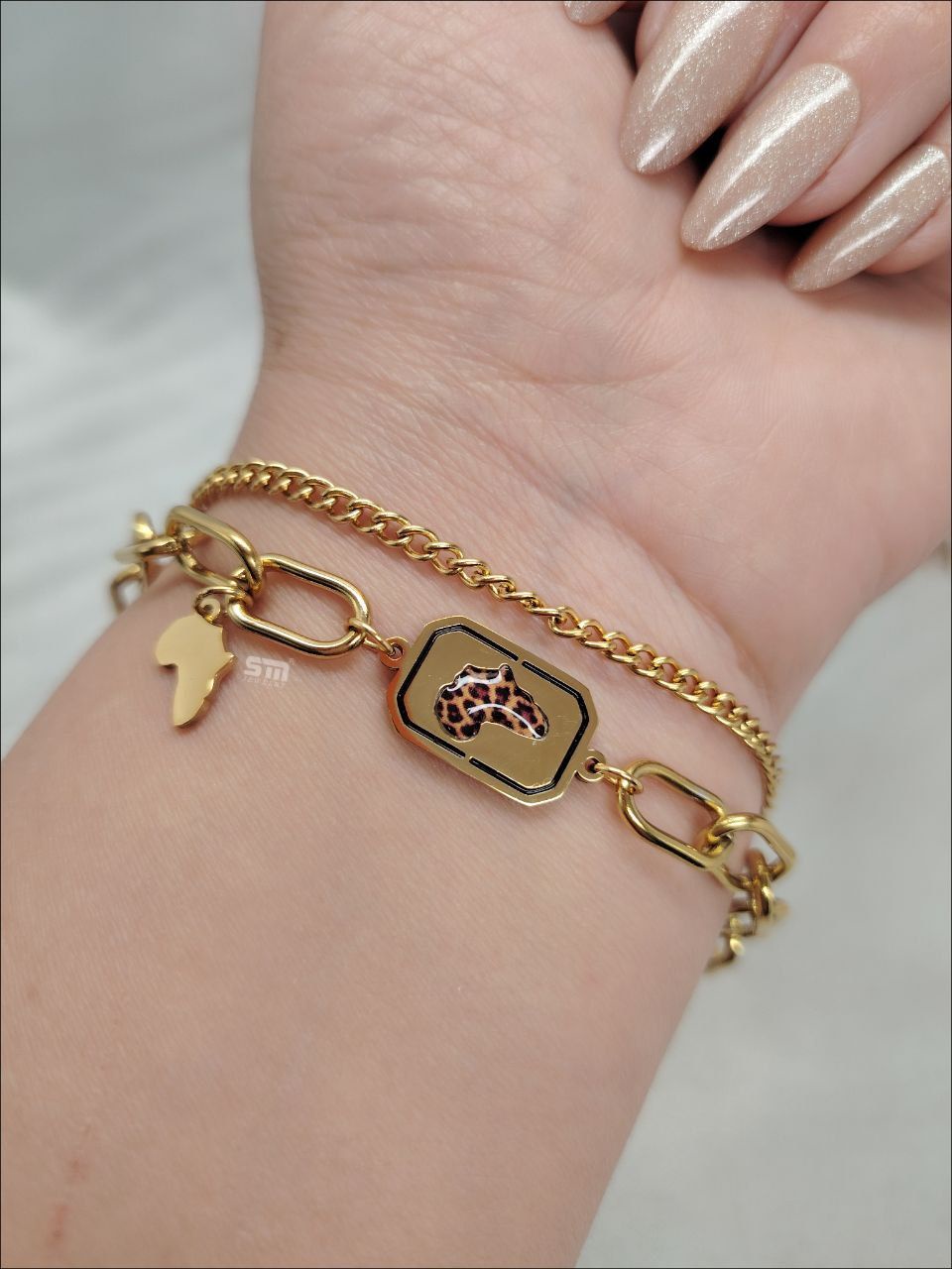 Bracelet in the Shape of Africa – Stainless Steel 