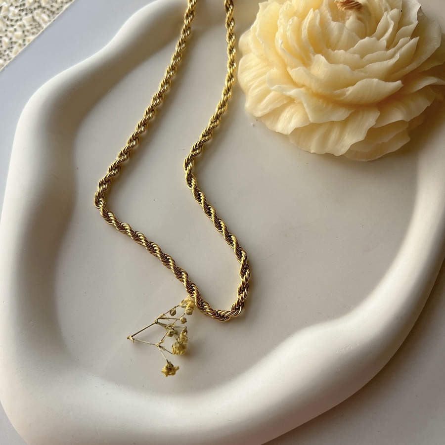 Twist & Shine Braided Necklace