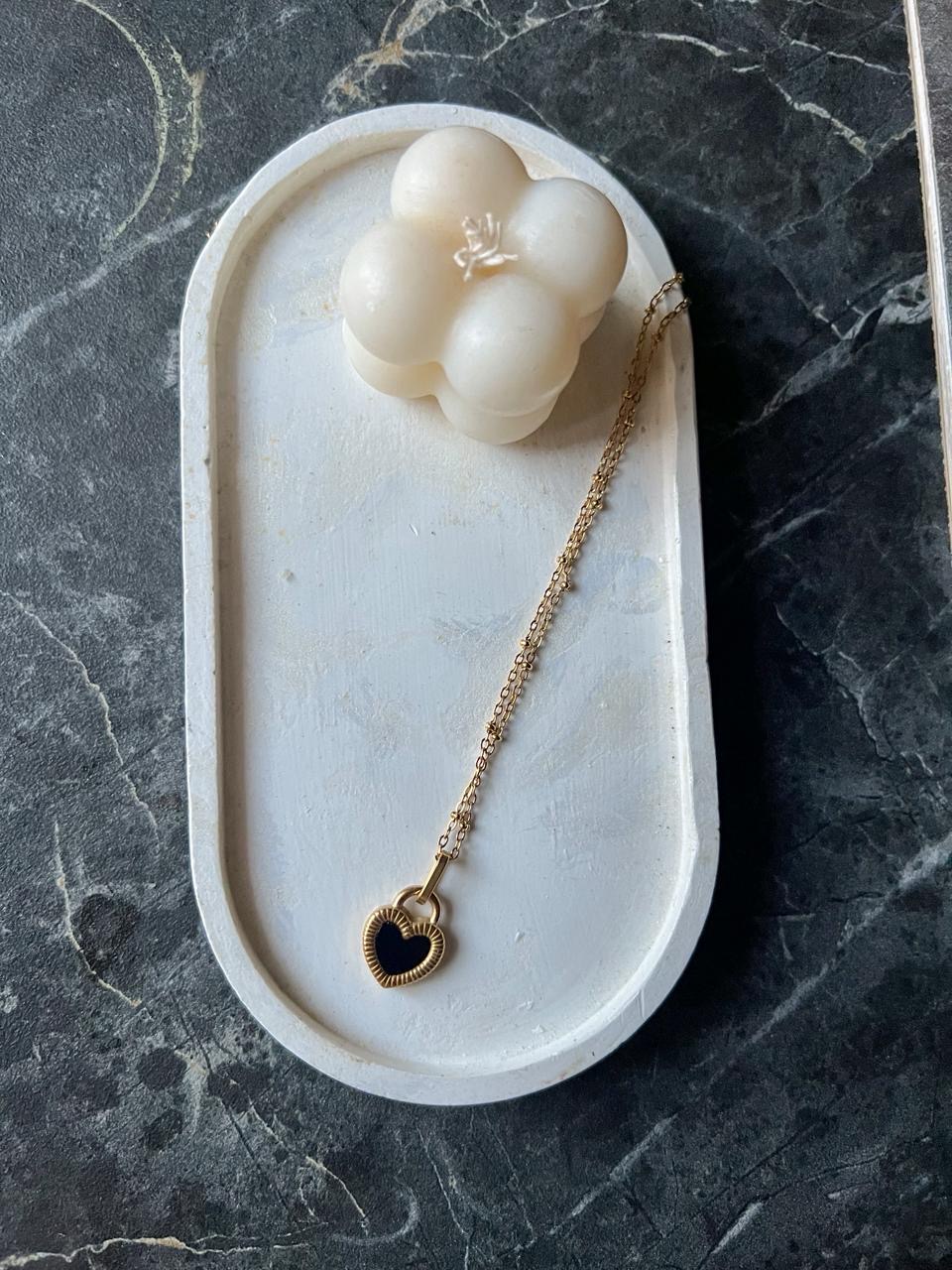 Double-Faced Heart Necklace – Black & White