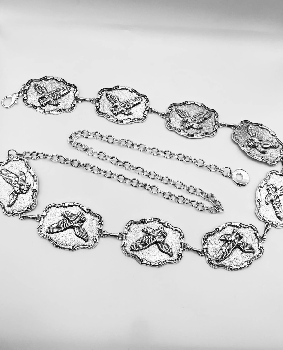 Halo Rings Belt – Sleek Connected Circles