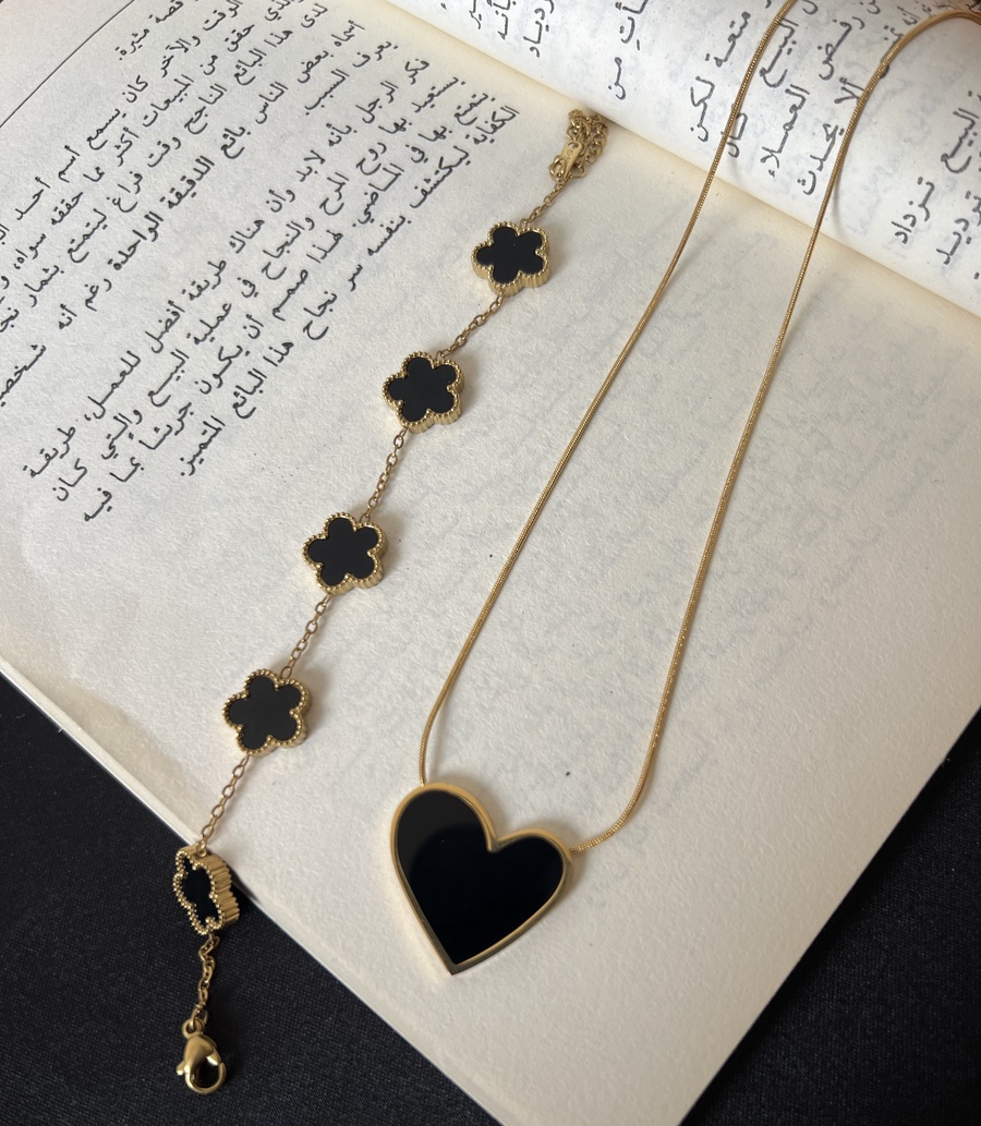 Heart Necklace & Rose Bracelet Set – Stainless Steel