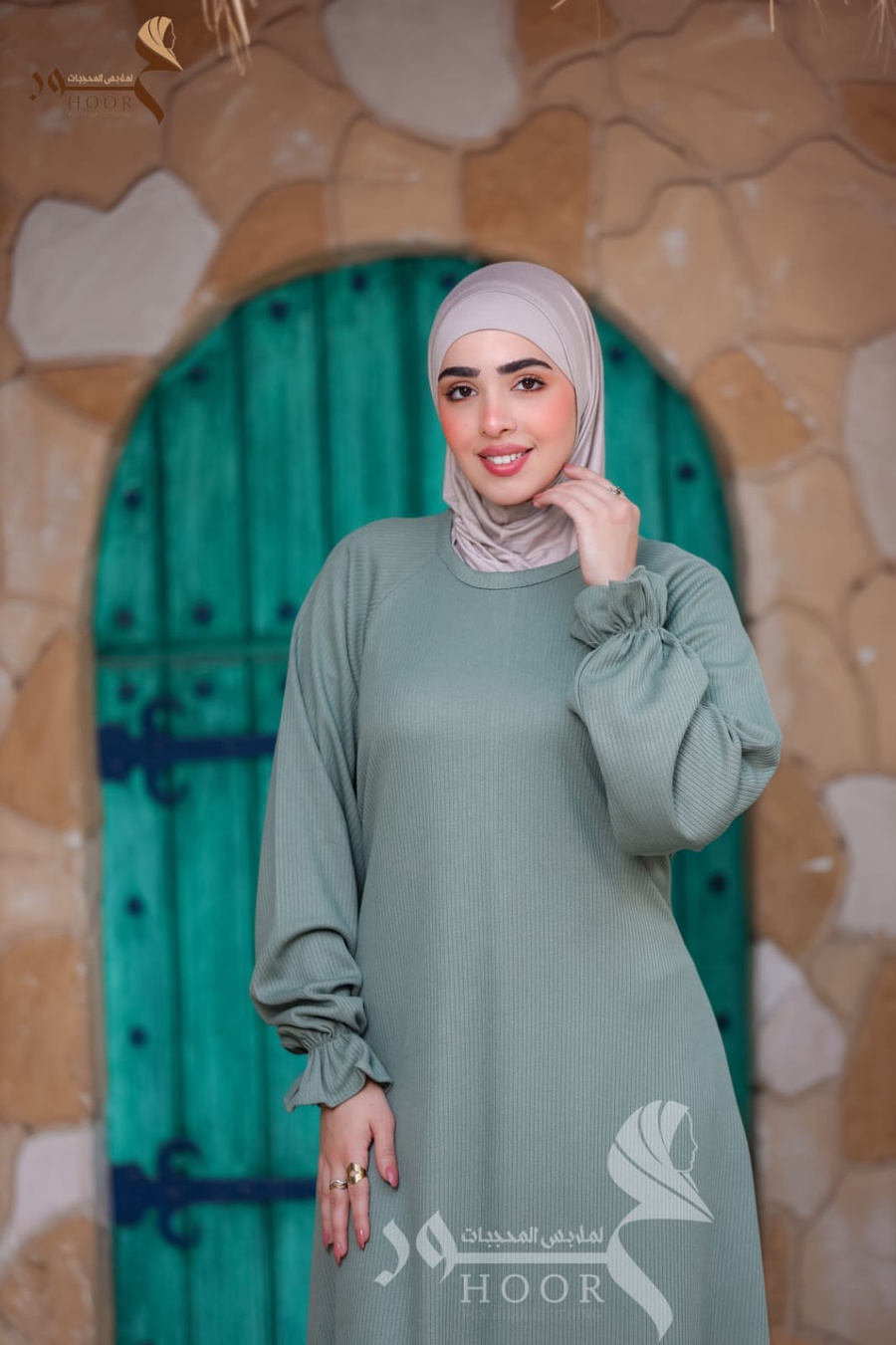 عباية وقار – ريب شتوي مستورد بأكثر من طريقة لبس -دريس وفستان مع بعض