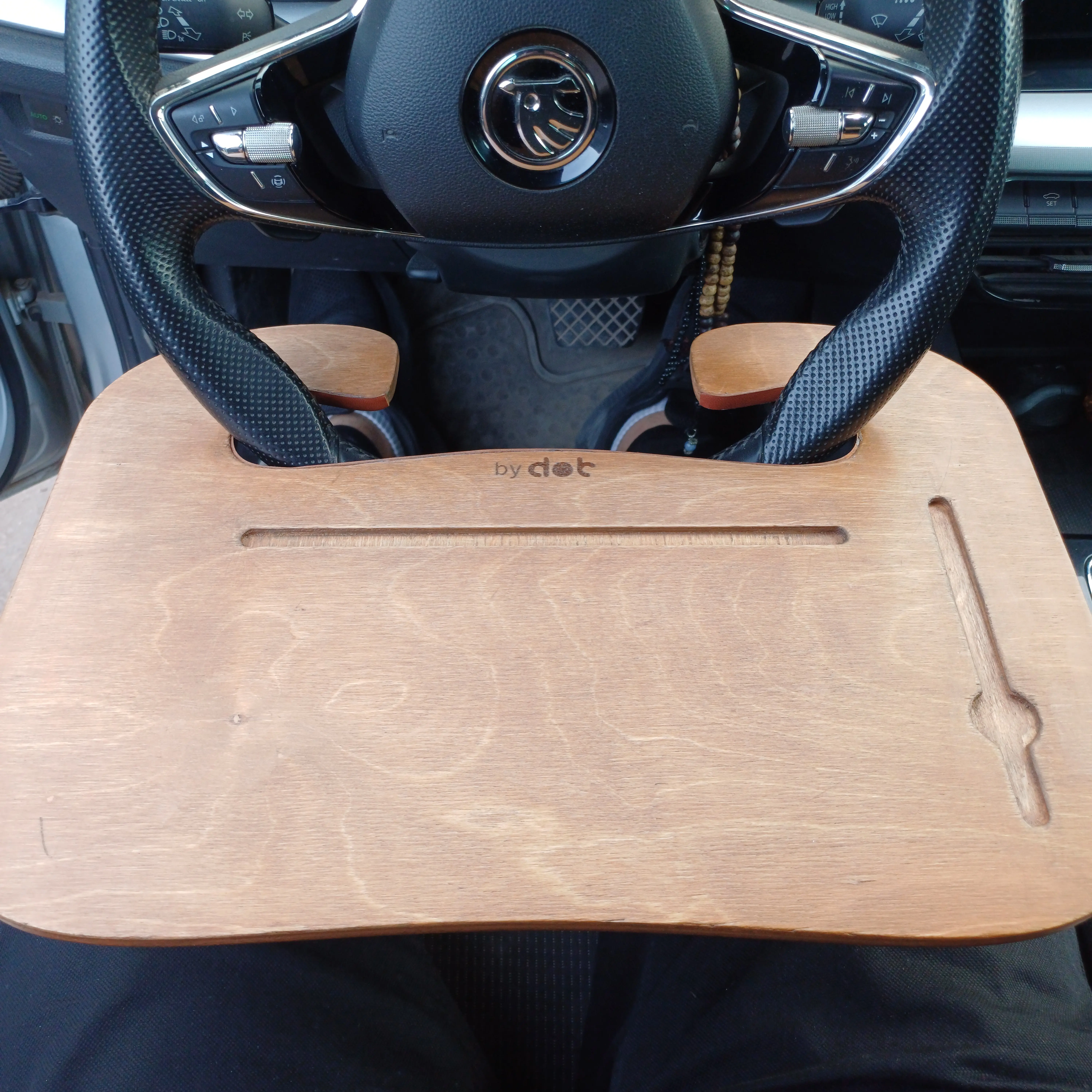 ComfyRide™  -  Car Table