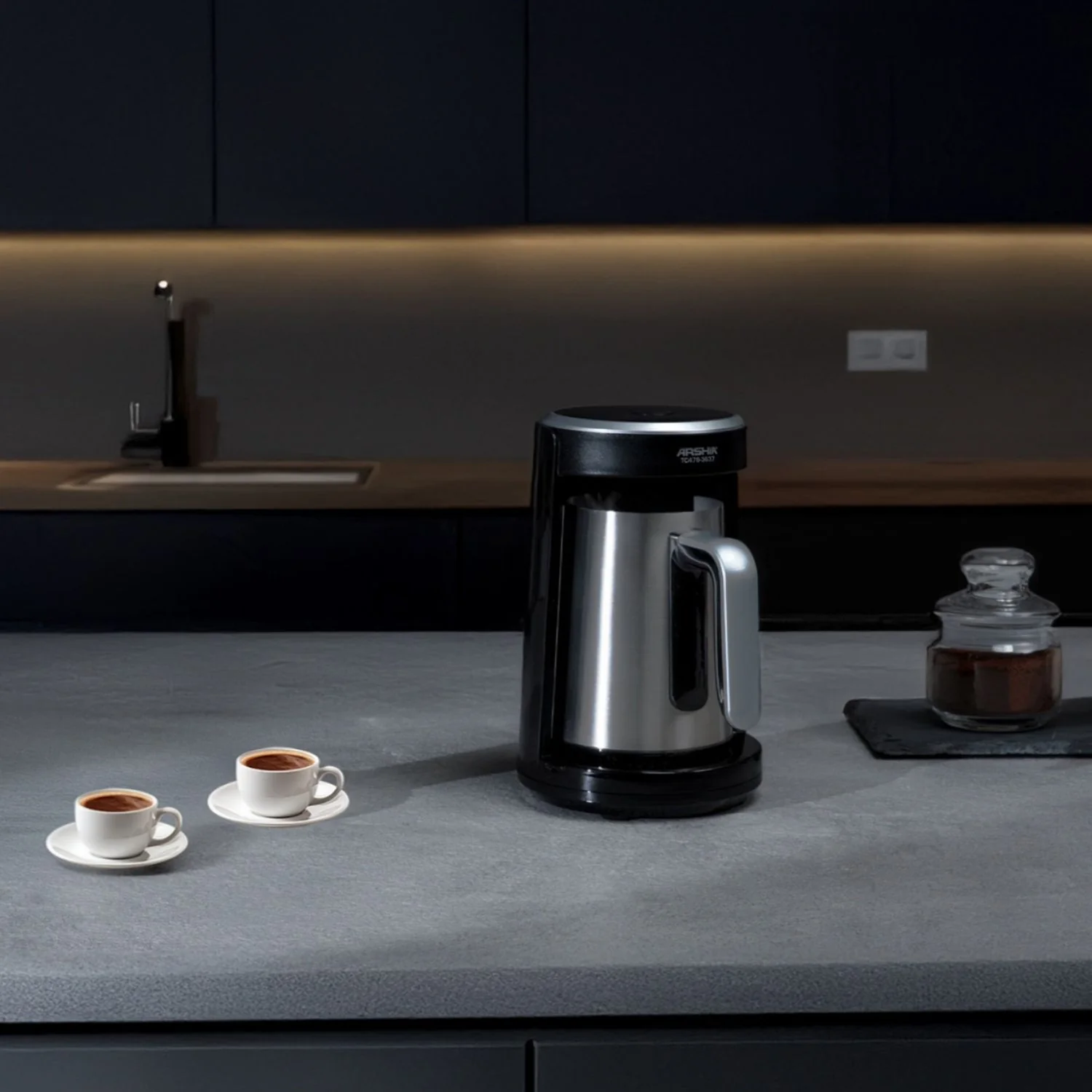  (إبريق) مقاوم للحرارة لتعزيز مستويات الأمان.