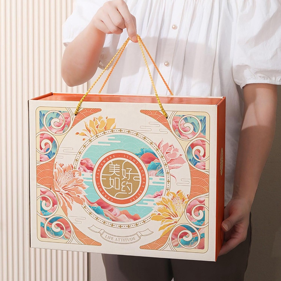 بييجي في علبة شيك تليق كهدية