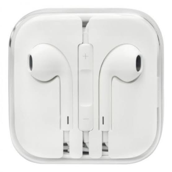 سماعة آيفون أصلية 3.5mm (EarPods) | نقاء الـ Bass وصوت الفابريكا الذي لا يُعوض 🎧