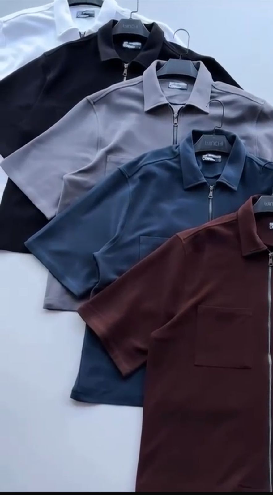 تيشيرت كاجوال بسوستة – ستايل مختلف لأي خروجة 👕🔥