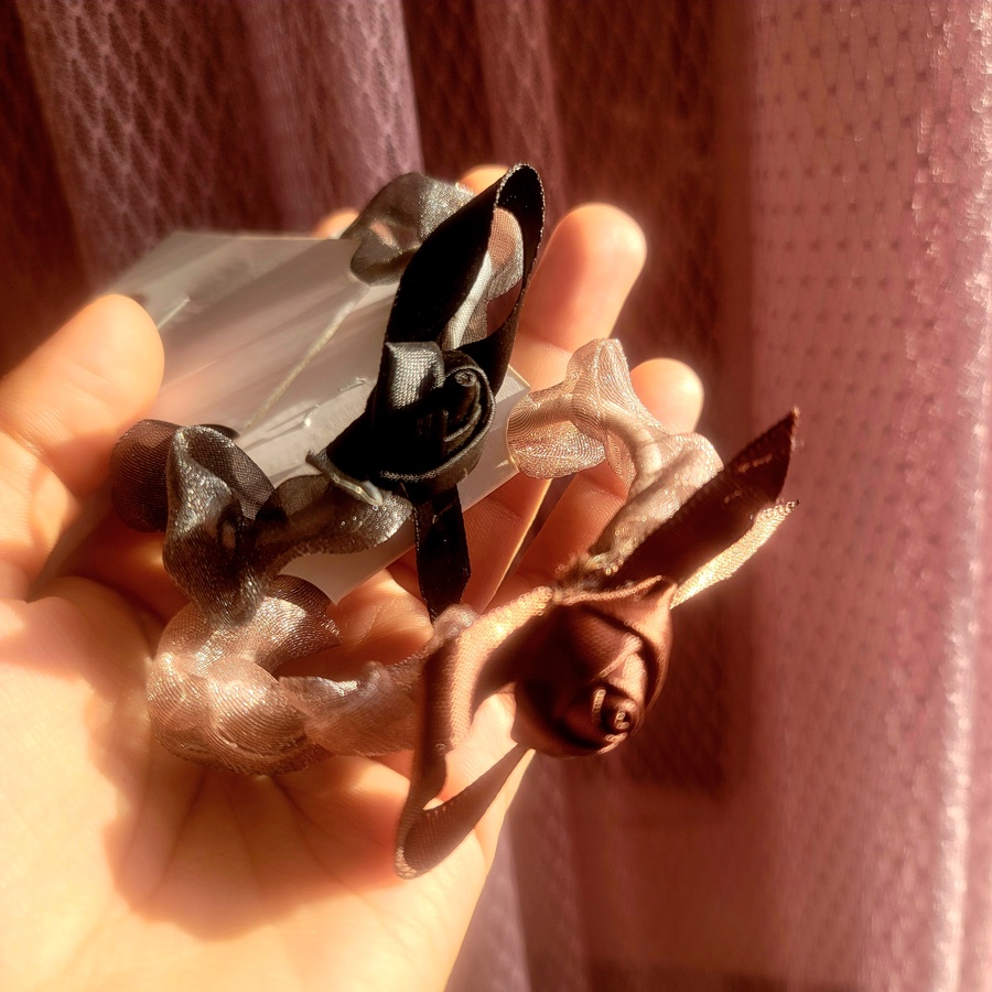 Flower Organza Tie
