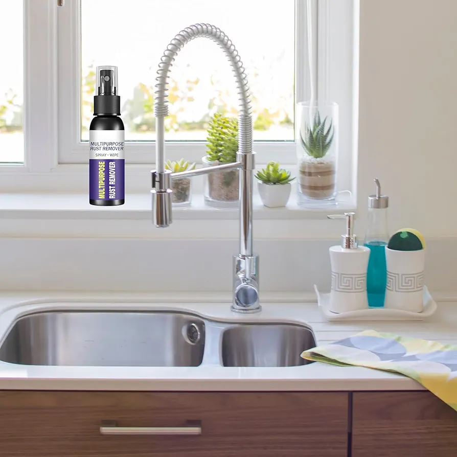 يرجّع اللمعة كأنها جديدة