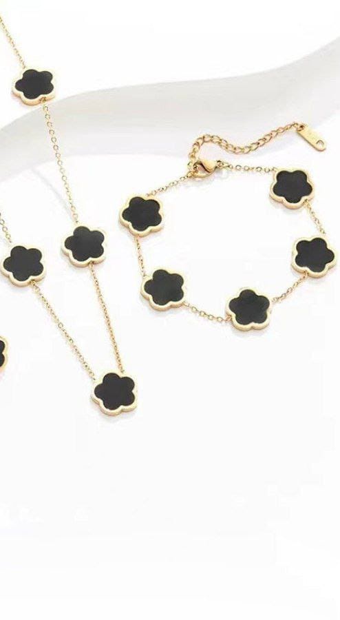 Women’s Necklace & Bracelet Set – Elegant Matching Jewelry