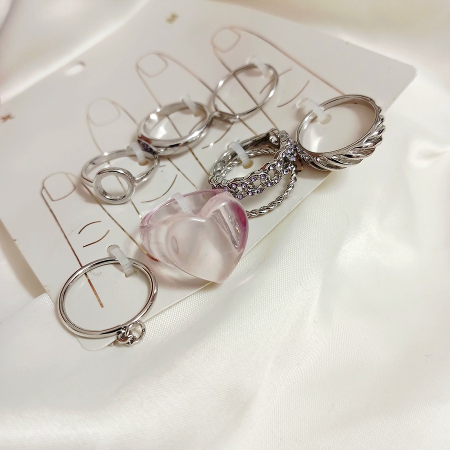 Queen Touch Ring Set
