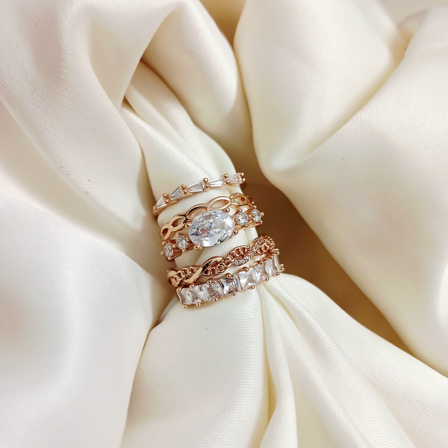 Diamond Glow Ring Set