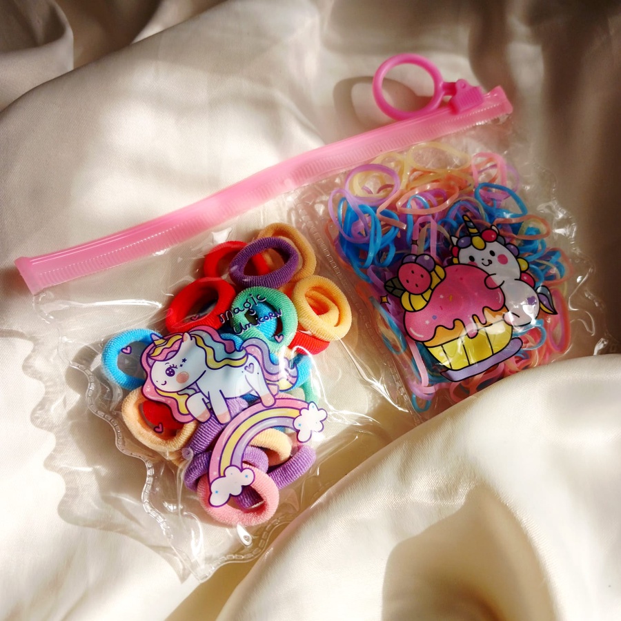 Bag 2 types of hair ties