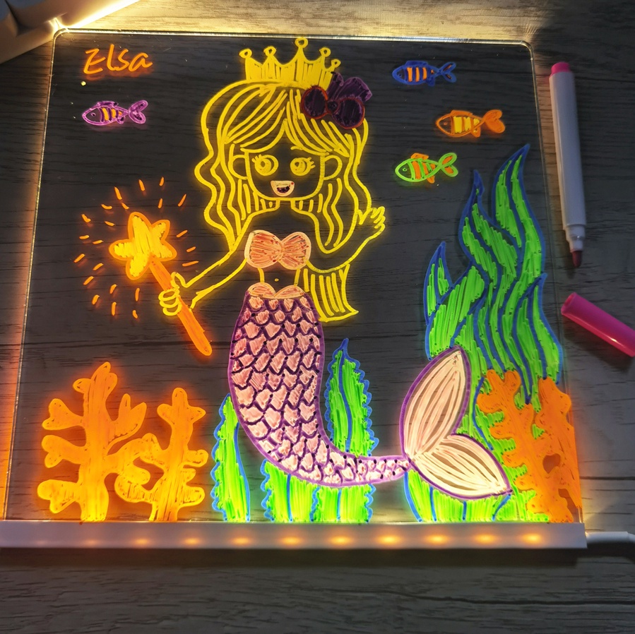 السبورة العجيبه LED مضيئة