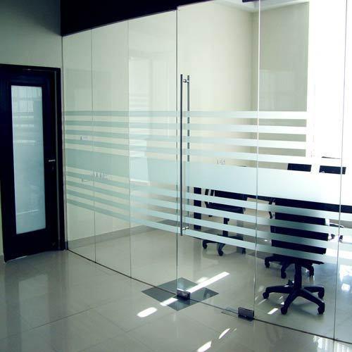 أعمال الزجاج