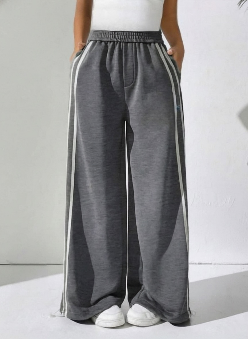 بنطلون pretty wide leg 