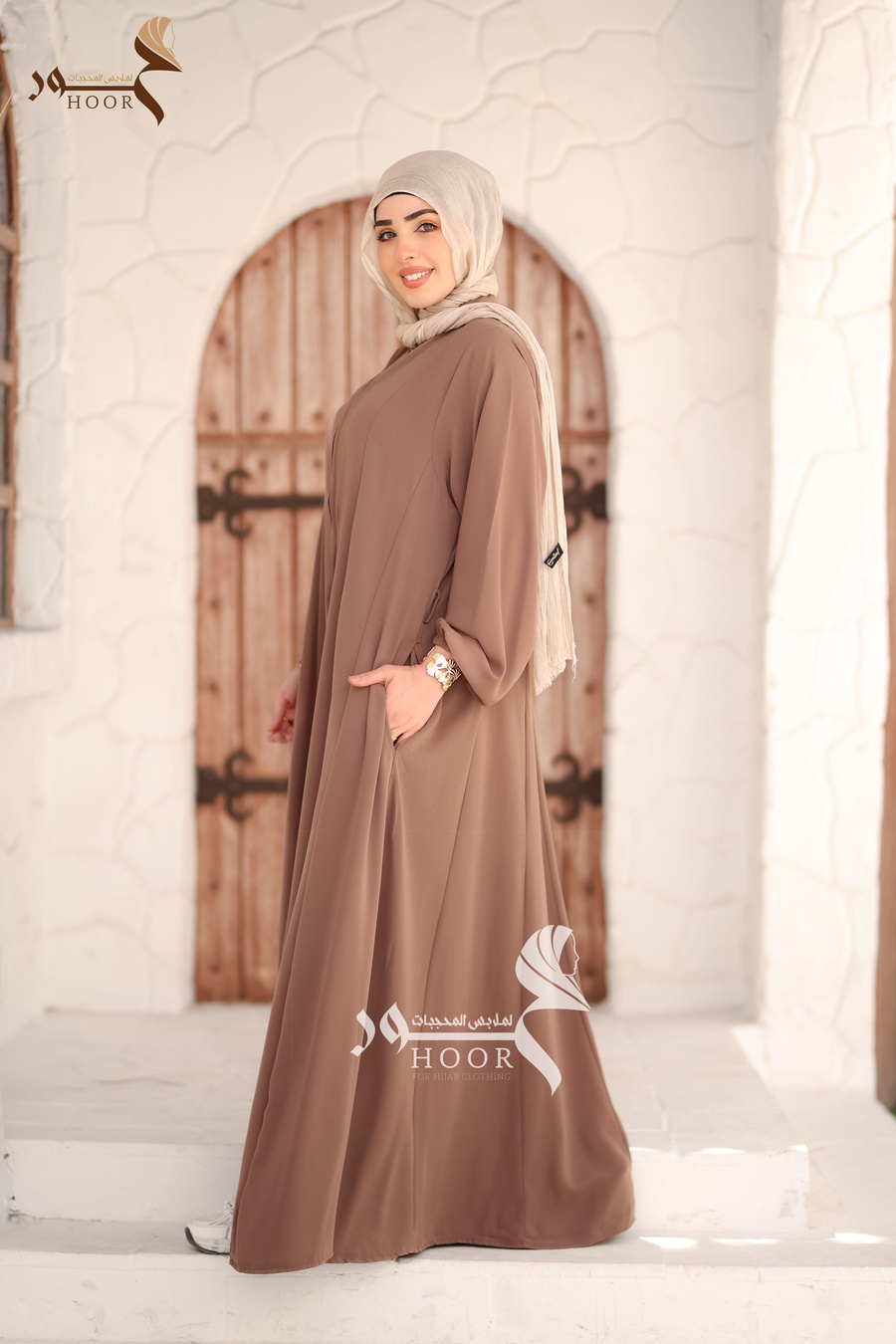 عباية ريماس كريب تركي من حور – عباية واسعة أنيقة لجميع المقاسات