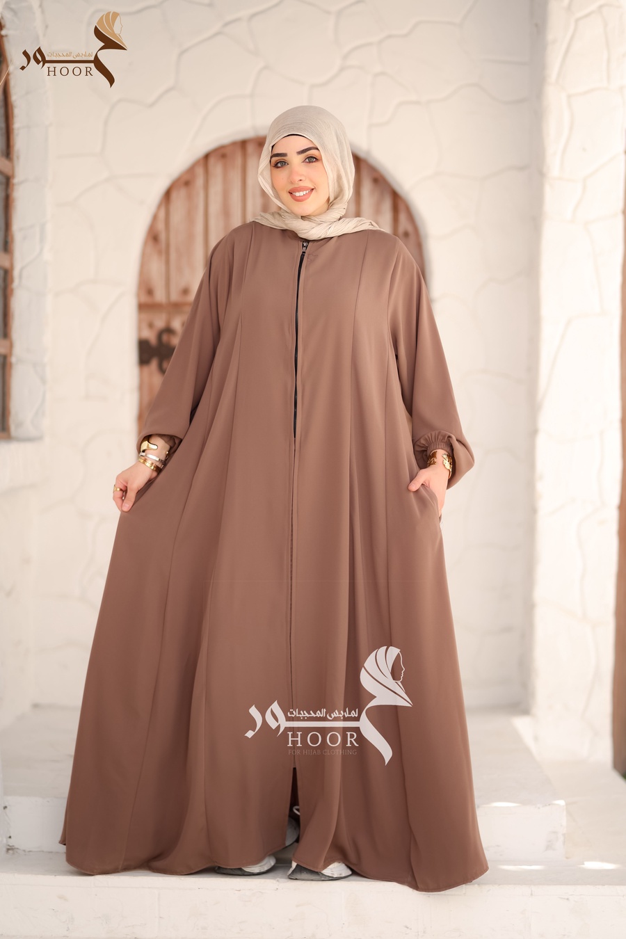 عباية ريماس كريب تركي من حور – عباية واسعة أنيقة لجميع المقاسات