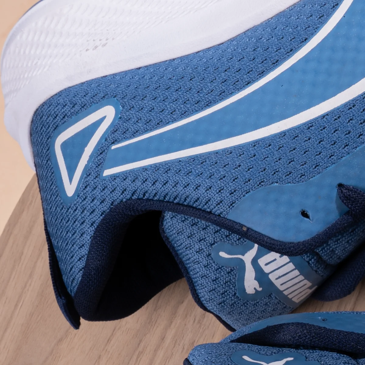 Men's StylishPUMA Sneaker-KK15