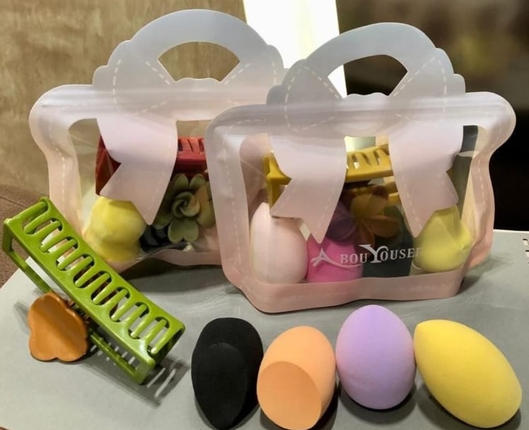 special care set ( hair clip  + 4pcs  spongs )