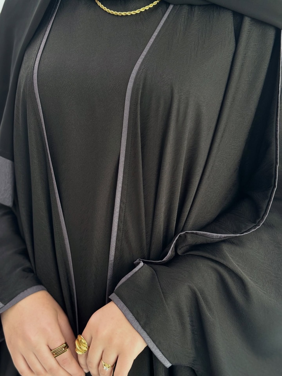 ملحفة مفتوحة وبيزيك