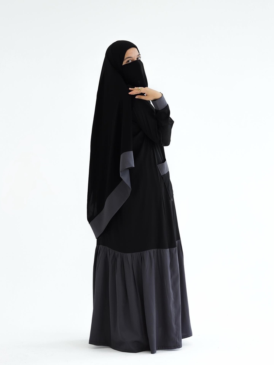 عباية سارة
