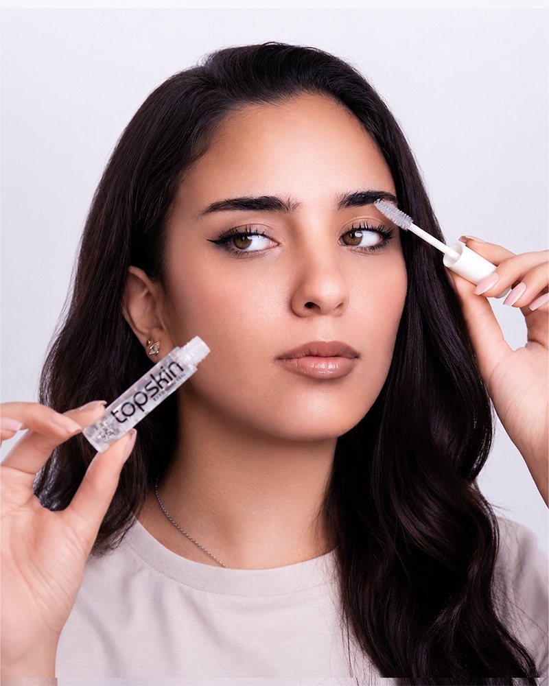 ماسكرا لتثبيت الحواجب شفافة - EyeBrow Gel