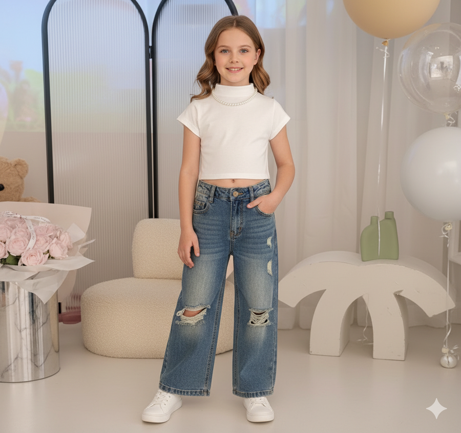 Cut Jeans & T-Shirt Set