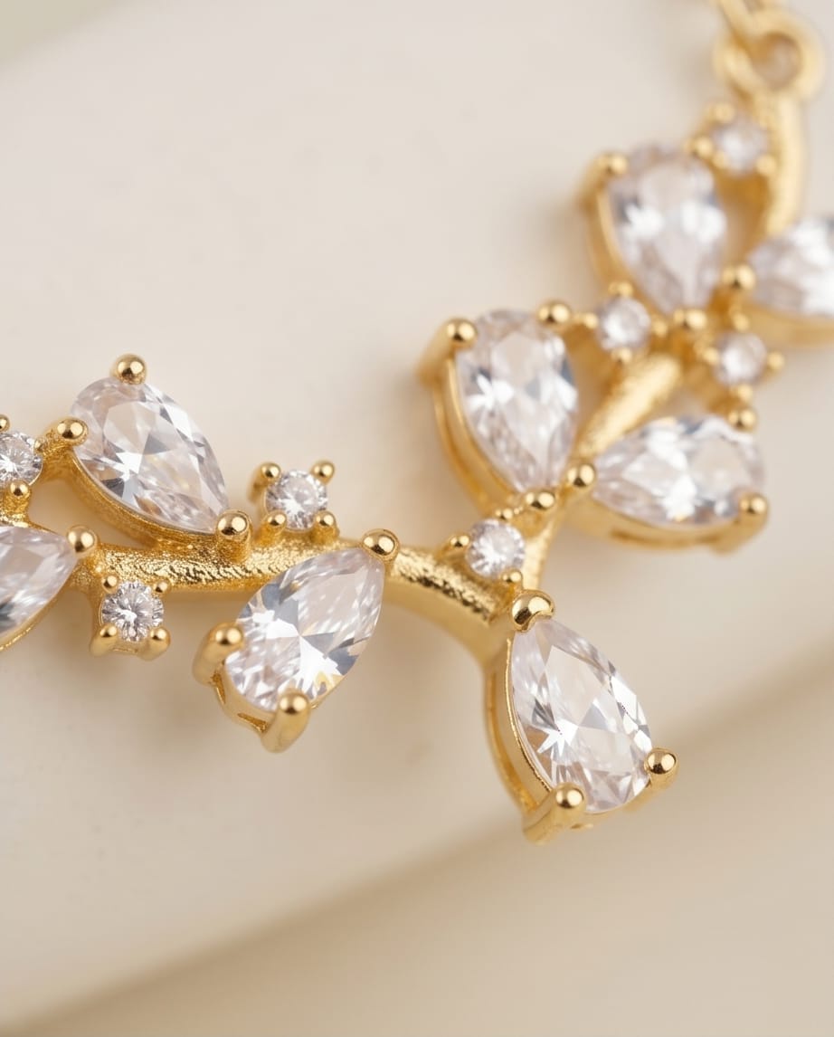 Glamorous V-Shaped Botanical Cluster