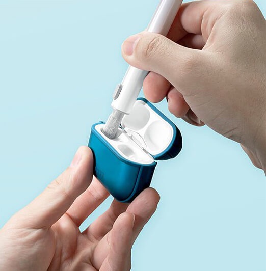قلم تنظيف سماعات الأذن الاحترافي 3 في 1 – تنظيف عميق لسماعات البلوتوث و AirPods