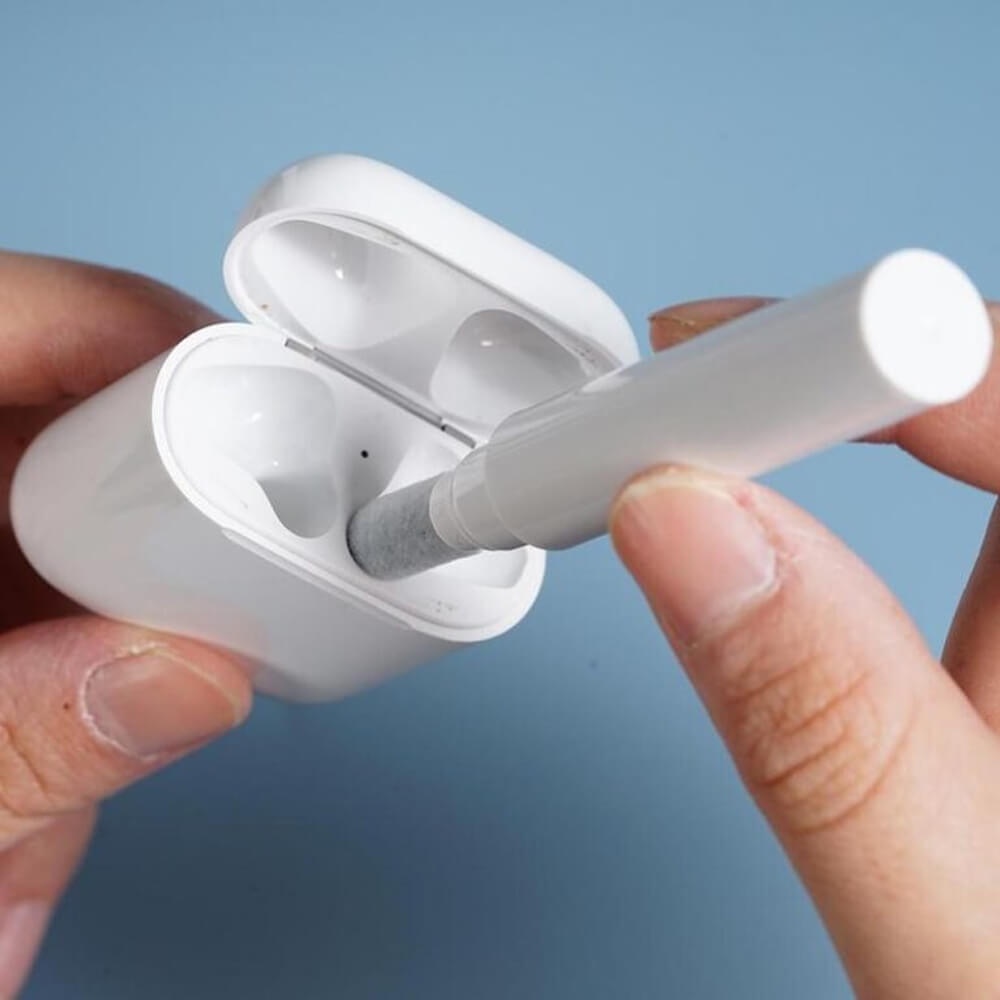 قلم تنظيف سماعات الأذن الاحترافي 3 في 1 – تنظيف عميق لسماعات البلوتوث و AirPods