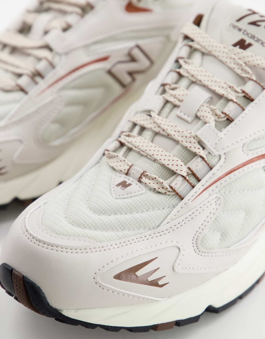 New Balance 725 Series Low Tops Retro Beige