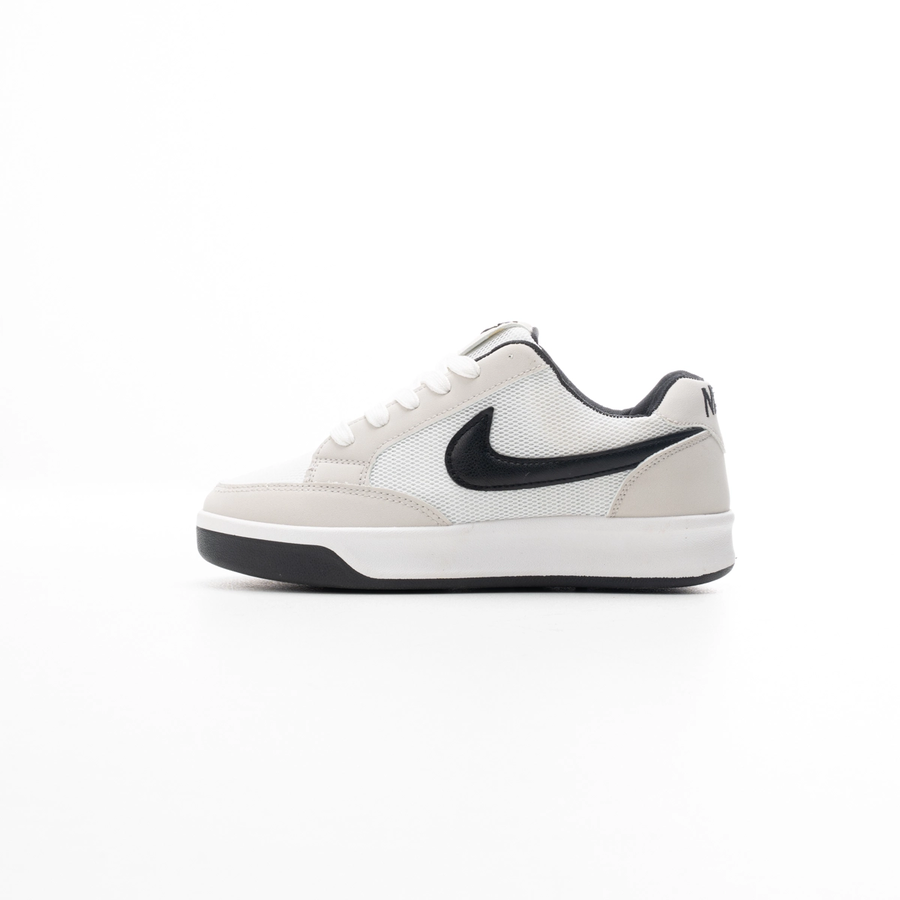 Nike Adversary N3