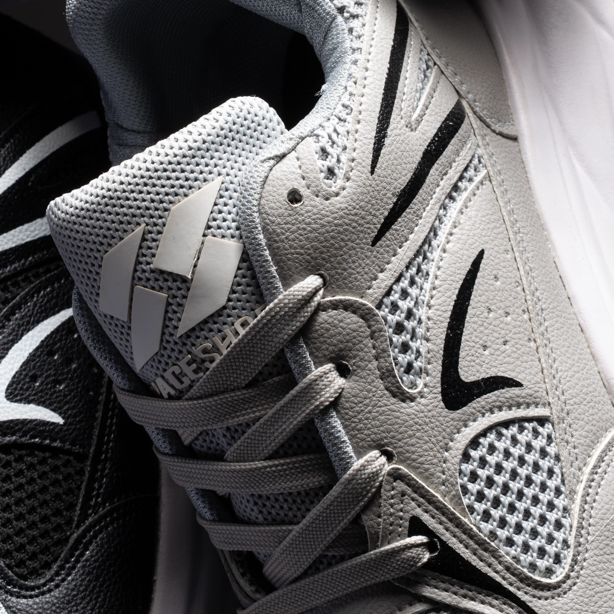 Space Shoes LK1