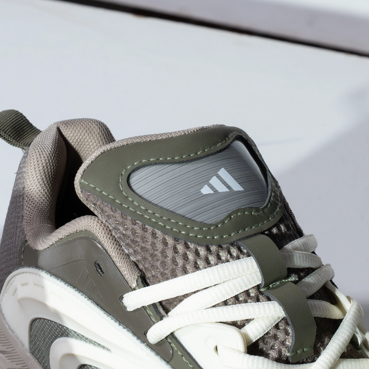 Adidas LK5