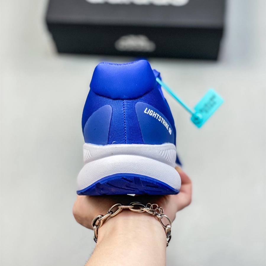 Adidas Lightstrike Go – blue