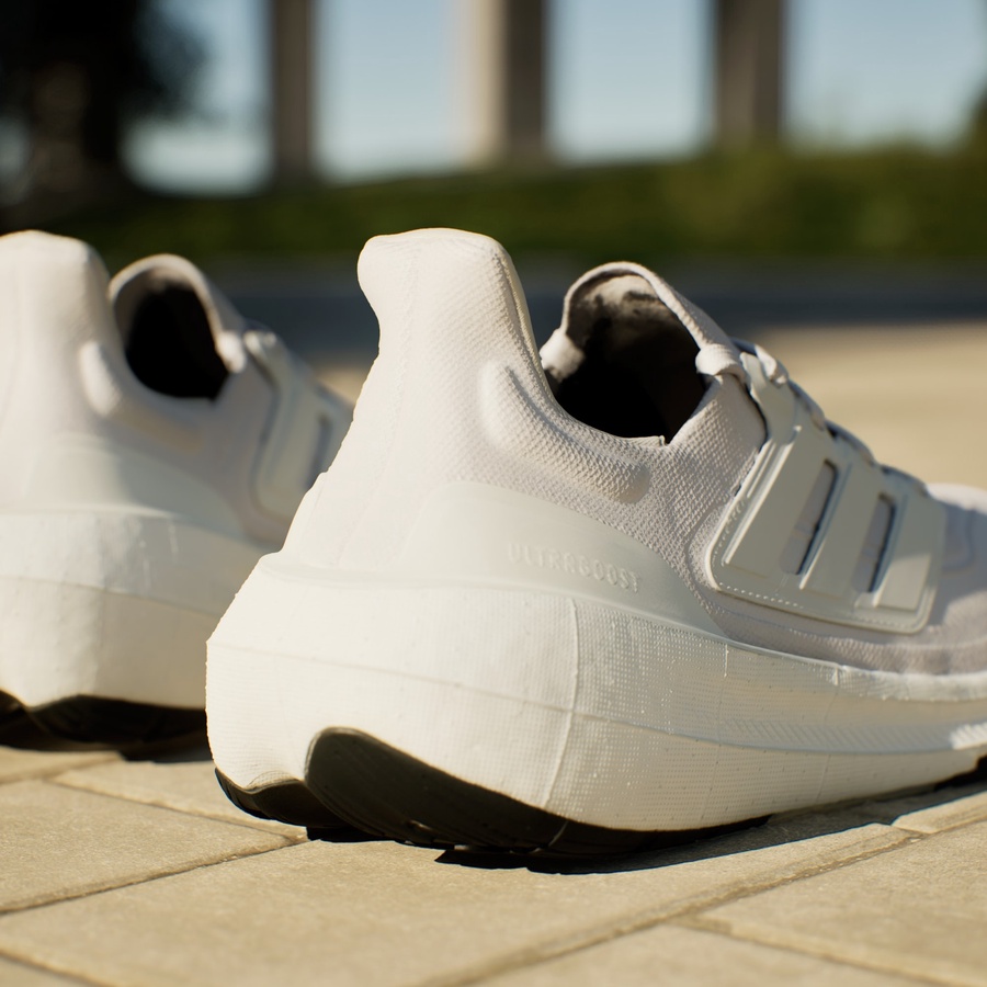 ADIDAS Ultraboost Light White