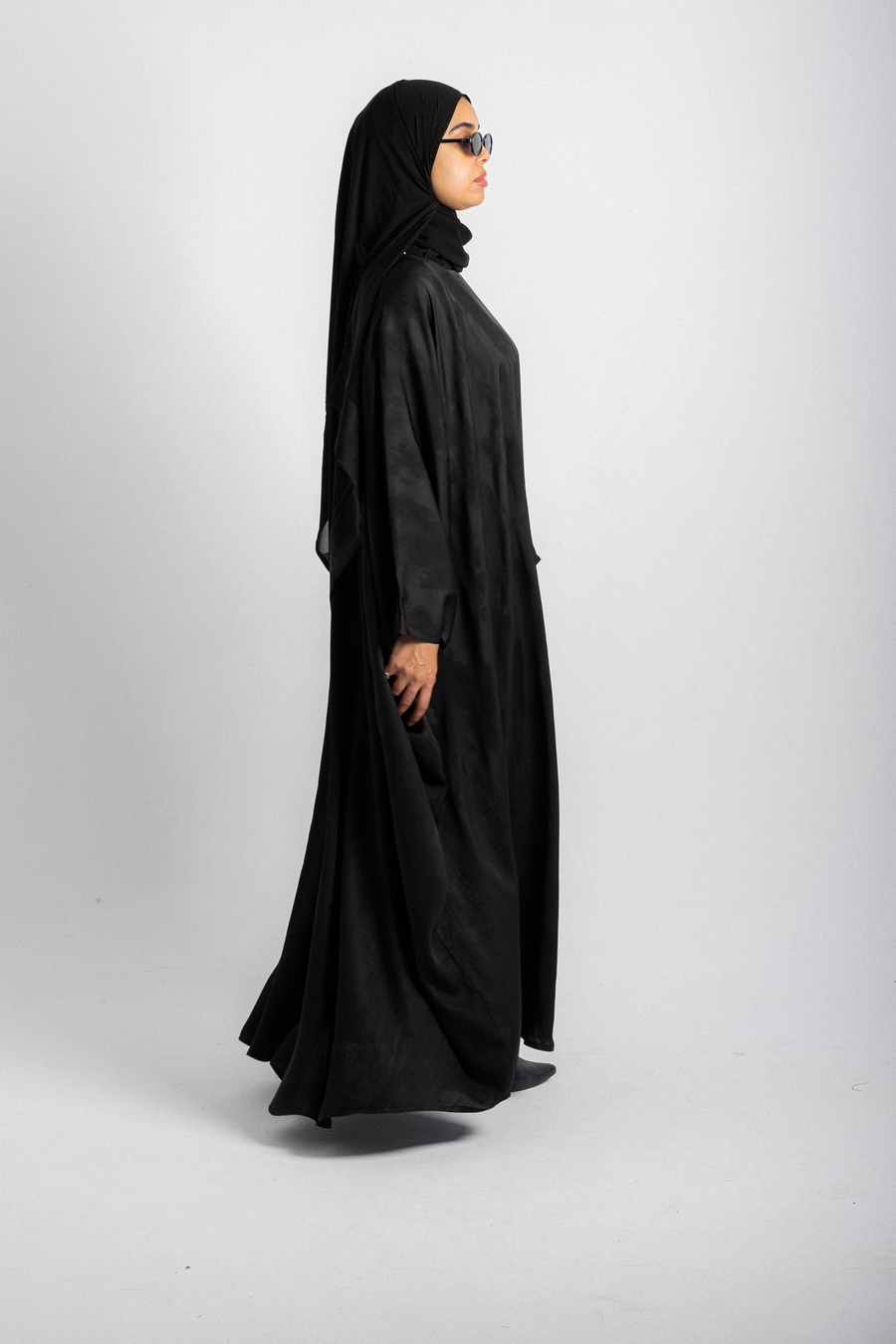 ملحفة غرابيب سود