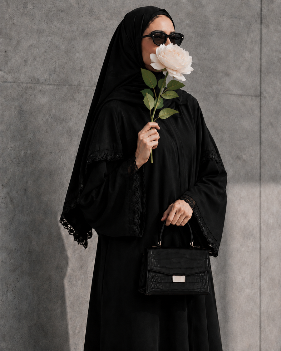 Black-Everyday Abaya | Premium Modest Abaya