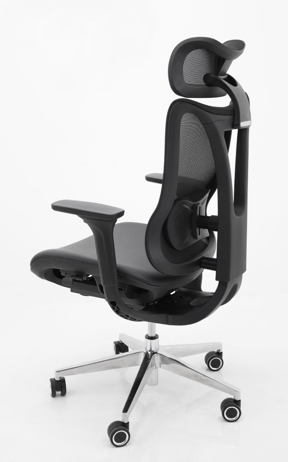 Montaro Chair-latex foam seat 