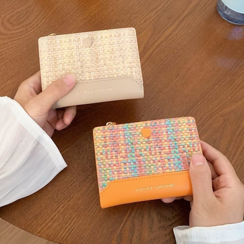 محفظة نسائية عصرية