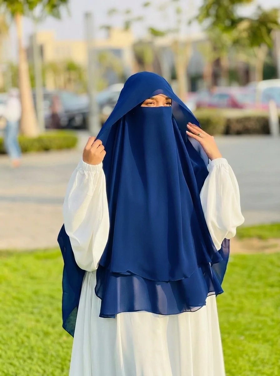 خمار إندونيسي 3 قطع - شيفون كريب مستورد طبقتين مع غشوة