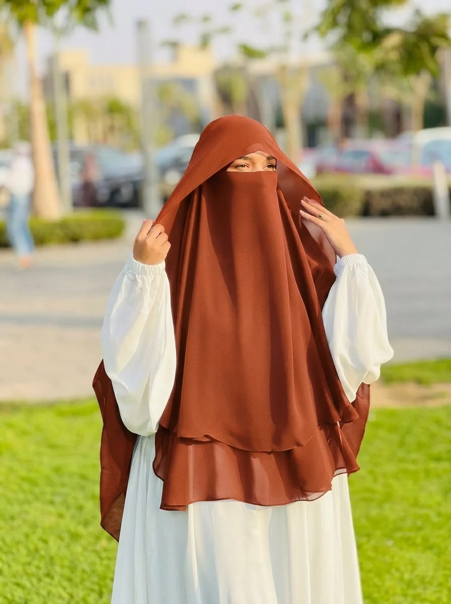 خمار إندونيسي 3 قطع - شيفون كريب مستورد طبقتين مع غشوة