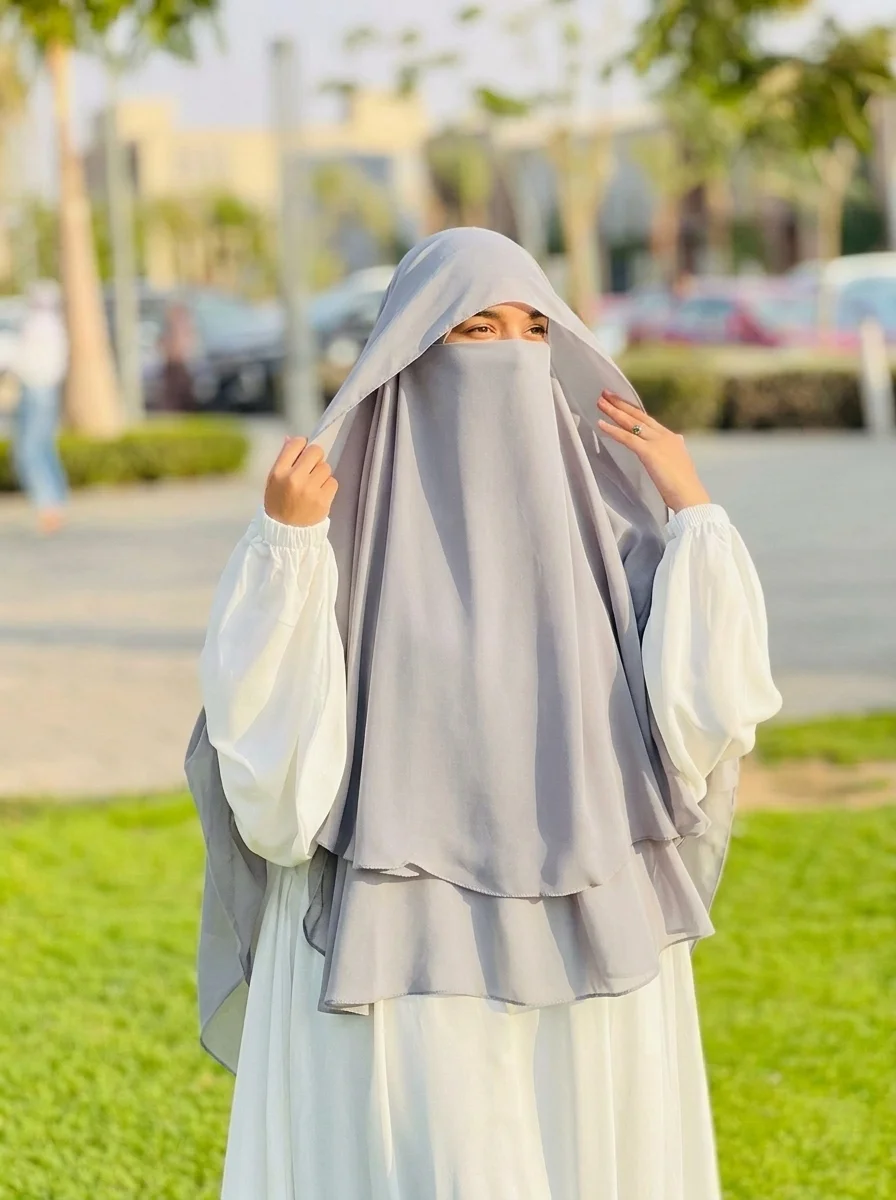 خمار إندونيسي 3 قطع - شيفون كريب مستورد طبقتين مع غشوة
