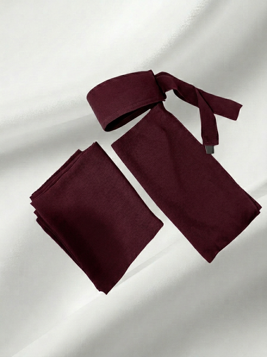 طقم قطعتين (طرحة و نقاب مقوى طبي)